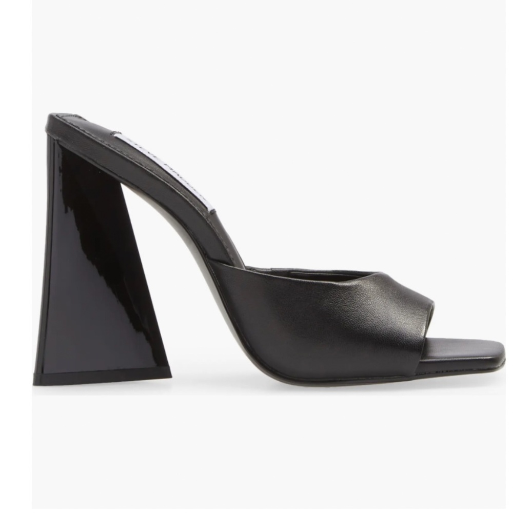 Steve Madden Twist Slide Heeled Sandal - NEVER WORN